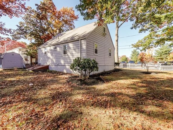 5 Oliver St, Randolph MA 02368