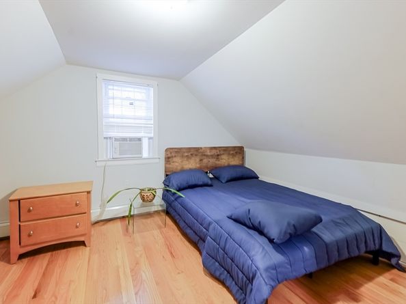 5 Oliver St, Randolph MA 02368