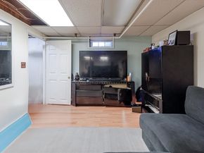 5 Oliver St, Randolph MA 02368