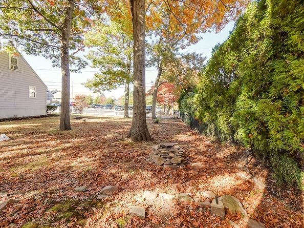5 Oliver St, Randolph MA 02368
