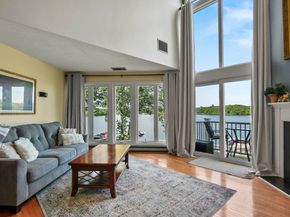 39 Pointe Rok Drive 39, Worcester MA 01604