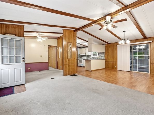 58 Earl Drive, Athol MA 01331