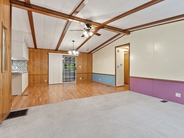 58 Earl Drive, Athol MA 01331