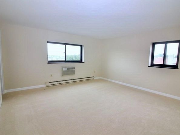 1321 Worcester Rd 603, Framingham MA 01701