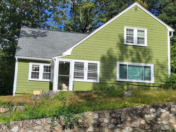 69 Berlin, Dedham MA 02026