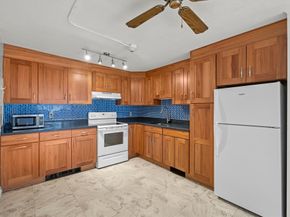 70 Jamaicaway 16, Boston MA 02130