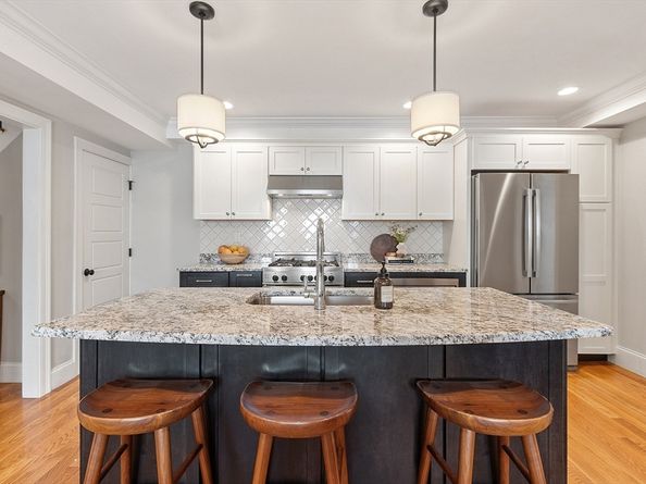 19 Shirley St, Lexington MA 02421