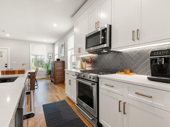 183 Fuller St, 1 1, Boston MA 02124