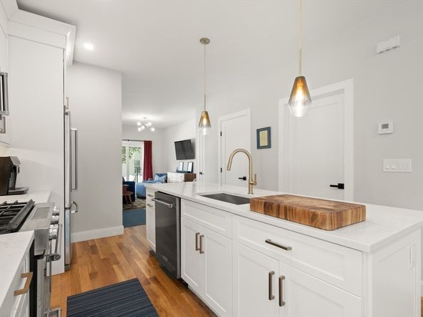 183 Fuller St, 1 1, Boston MA 02124