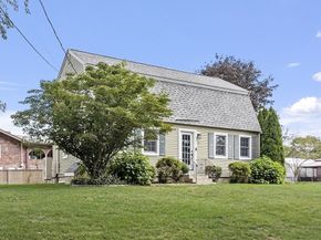 15 Dewey Ave, Wilmington MA 01887