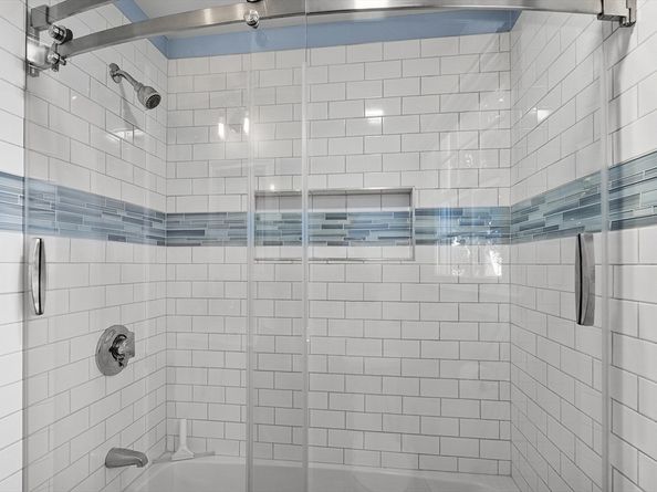 15 Dewey Ave, Wilmington MA 01887