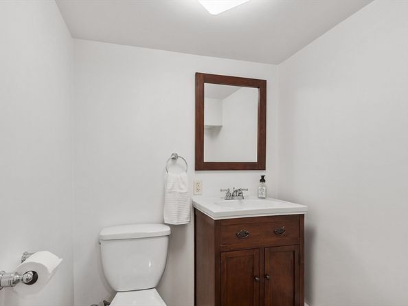 15 Dewey Ave, Wilmington MA 01887
