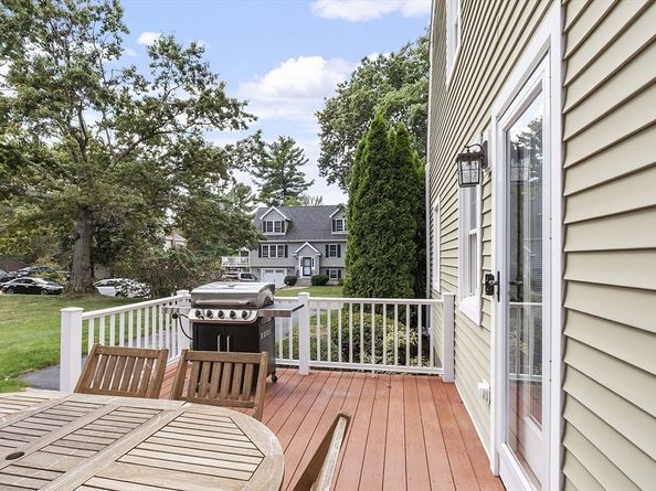 15 Dewey Ave, Wilmington MA 01887