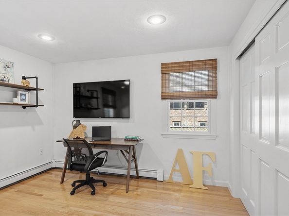 15 Dewey Ave, Wilmington MA 01887