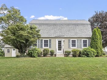 15 Dewey Ave