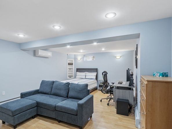 15 Dewey Ave, Wilmington MA 01887