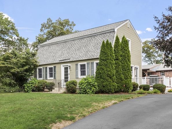 15 Dewey Ave, Wilmington MA 01887
