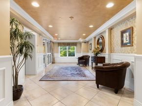 12 Russell Rd 303, Wellesley MA 02482
