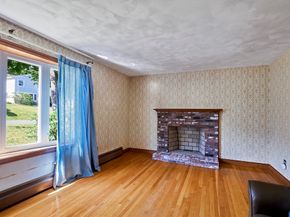 37 Governor Long Rd, Hingham MA 02043