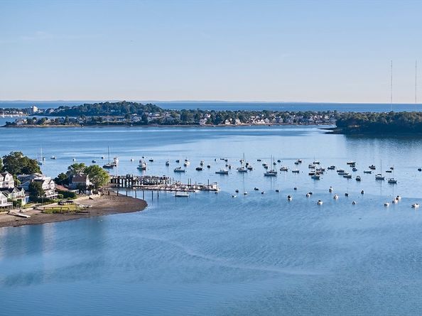 37 Governor Long Rd, Hingham MA 02043