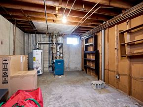 37 Governor Long Rd, Hingham MA 02043