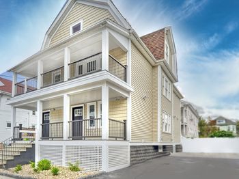 33 Hamilton St