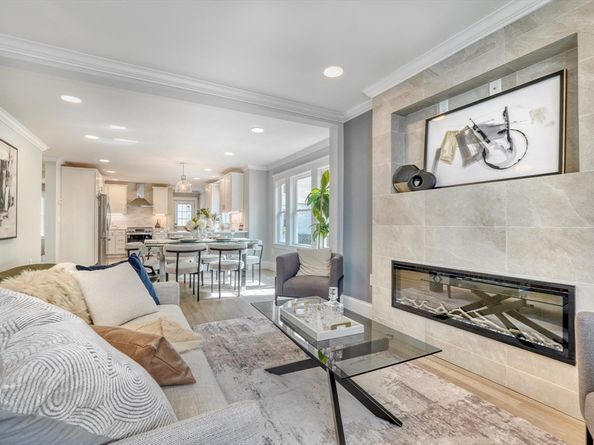 33 Hamilton St, Medford MA 02155