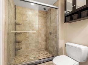 865 Lagrange St 5, Boston MA 02132