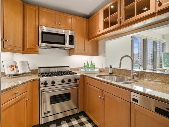 1 Avery St 15D, Boston MA 02111
