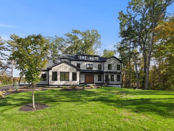 5 Swan View, Northborough MA 01532