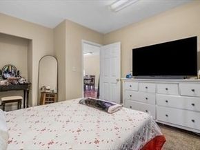 148 N Franklin, Holbrook MA 02343