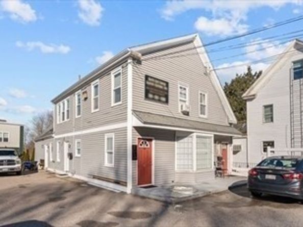 148 N Franklin, Holbrook MA 02343