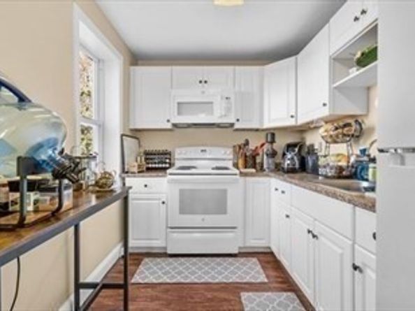 148 N Franklin, Holbrook MA 02343