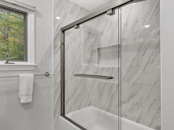 25 Pickman Dr 25, Bedford MA 01730