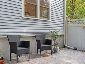 25 Pickman Dr 25, Bedford MA 01730