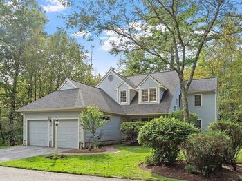 25 Pickman Dr