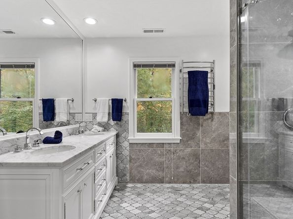 25 Pickman Dr 25, Bedford MA 01730