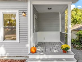 17 Prospect St, Templeton MA 01436