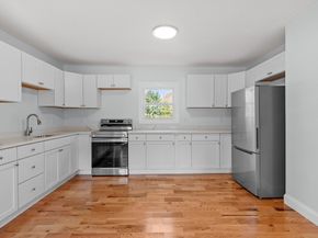 17 Prospect St, Templeton MA 01436