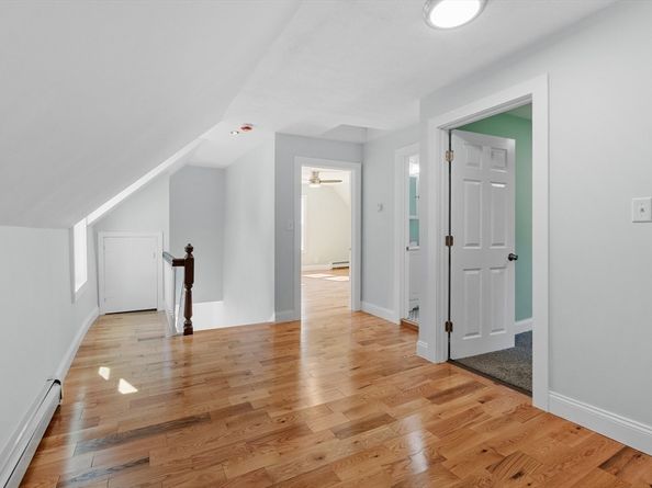 17 Prospect St, Templeton MA 01436
