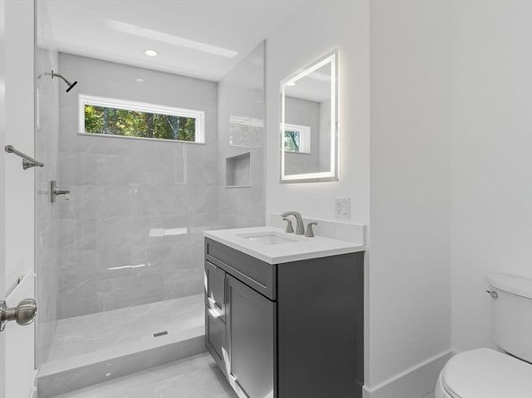 8 Hough Rd., Sutton MA 01590