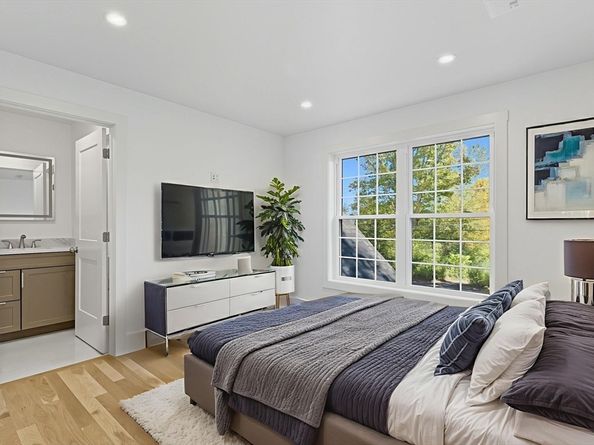 8 Hough Rd., Sutton MA 01590