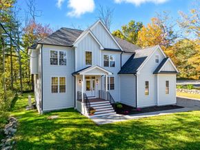 8 Hough Rd., Sutton MA 01590