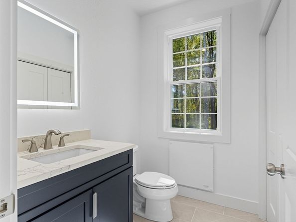 8 Hough Rd., Sutton MA 01590