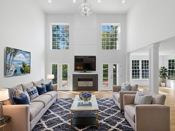 8 Hough Rd., Sutton MA 01590