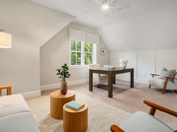 8 Boyde's Crossing, Norfolk MA 02056