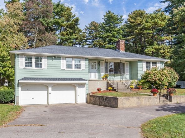 66 Gould Street, Walpole MA 02081