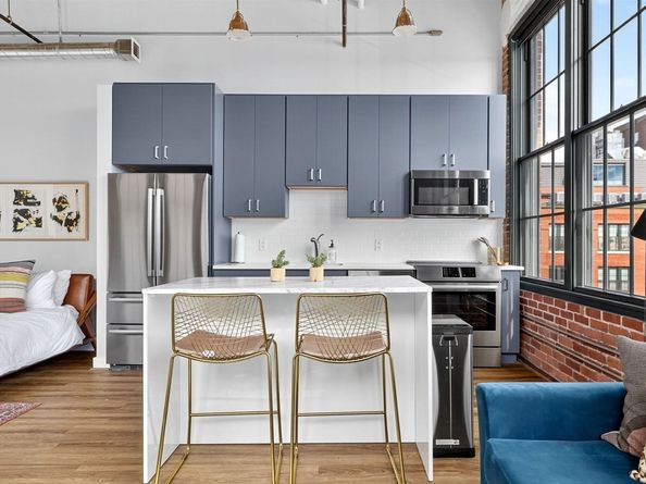 63 Melcher 507, Boston MA 02210