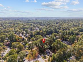 36 Elm Rd, Westford MA 01886