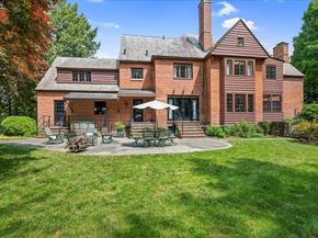 40 Westwood Dr, Worcester MA 01609